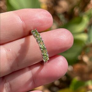 NWT Natural Peridot Gemstone in 925 Sterling Silver Ring Size 8.5